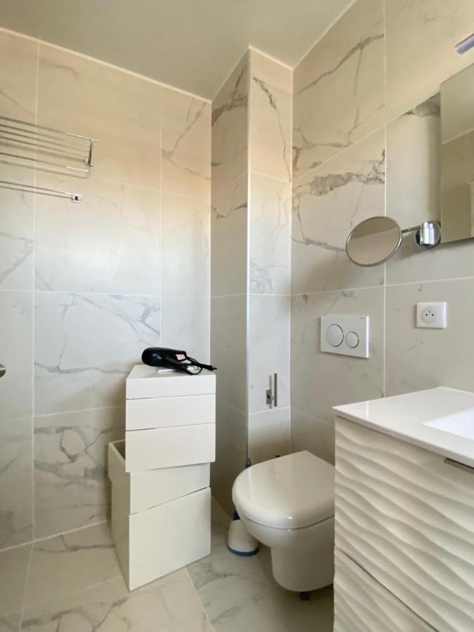 T3 Climatise Villa Juana Avec Parking Et Proche Plage Antibes Exterior foto